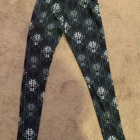 Zella Patterned Leggings - Picture 3 of 4